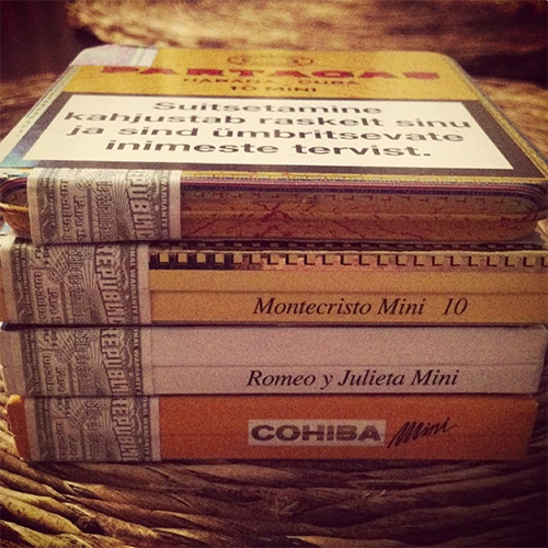 xi-ga-mini-va-cach-hut-cigar-mini