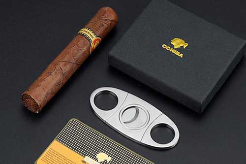 phu-kien-xi-ga-khong-the-thieu-la-dao-cat-cigar
